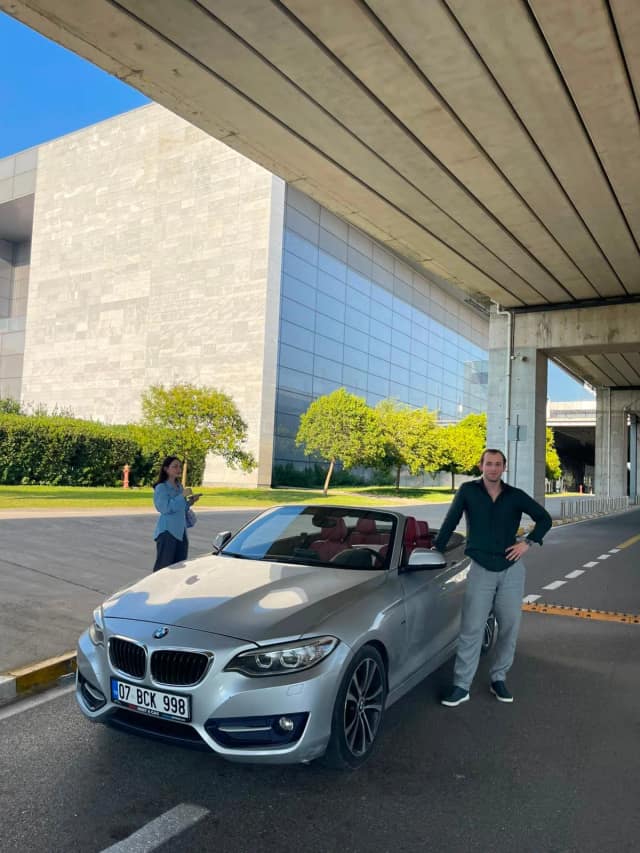 Consegna all’aeroporto di Antalya – BMW 2 Cabrio