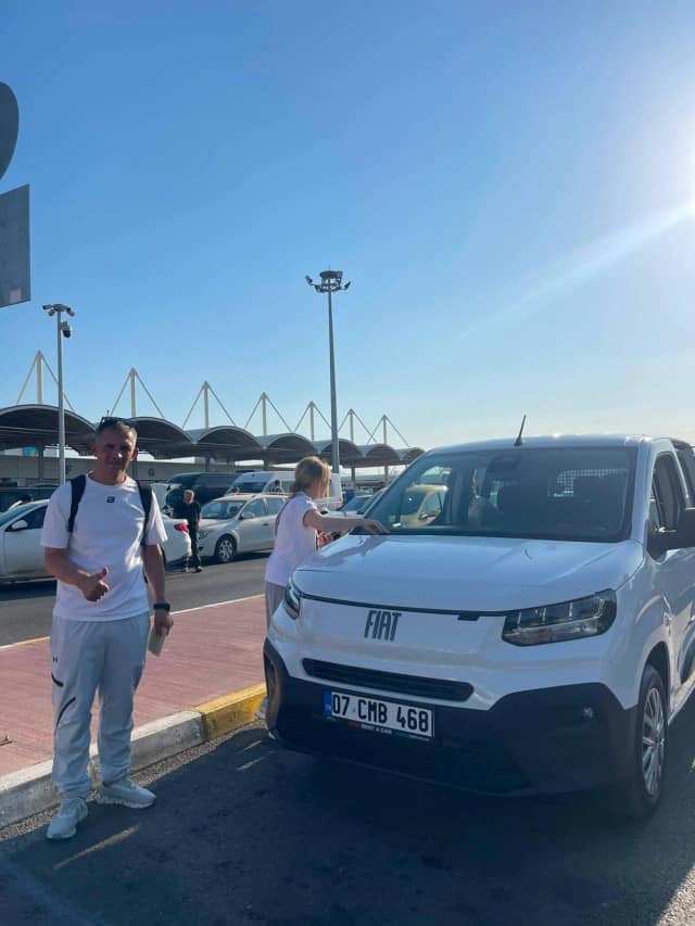 Consegna all’aeroporto di Antalya – Fiat Doblo